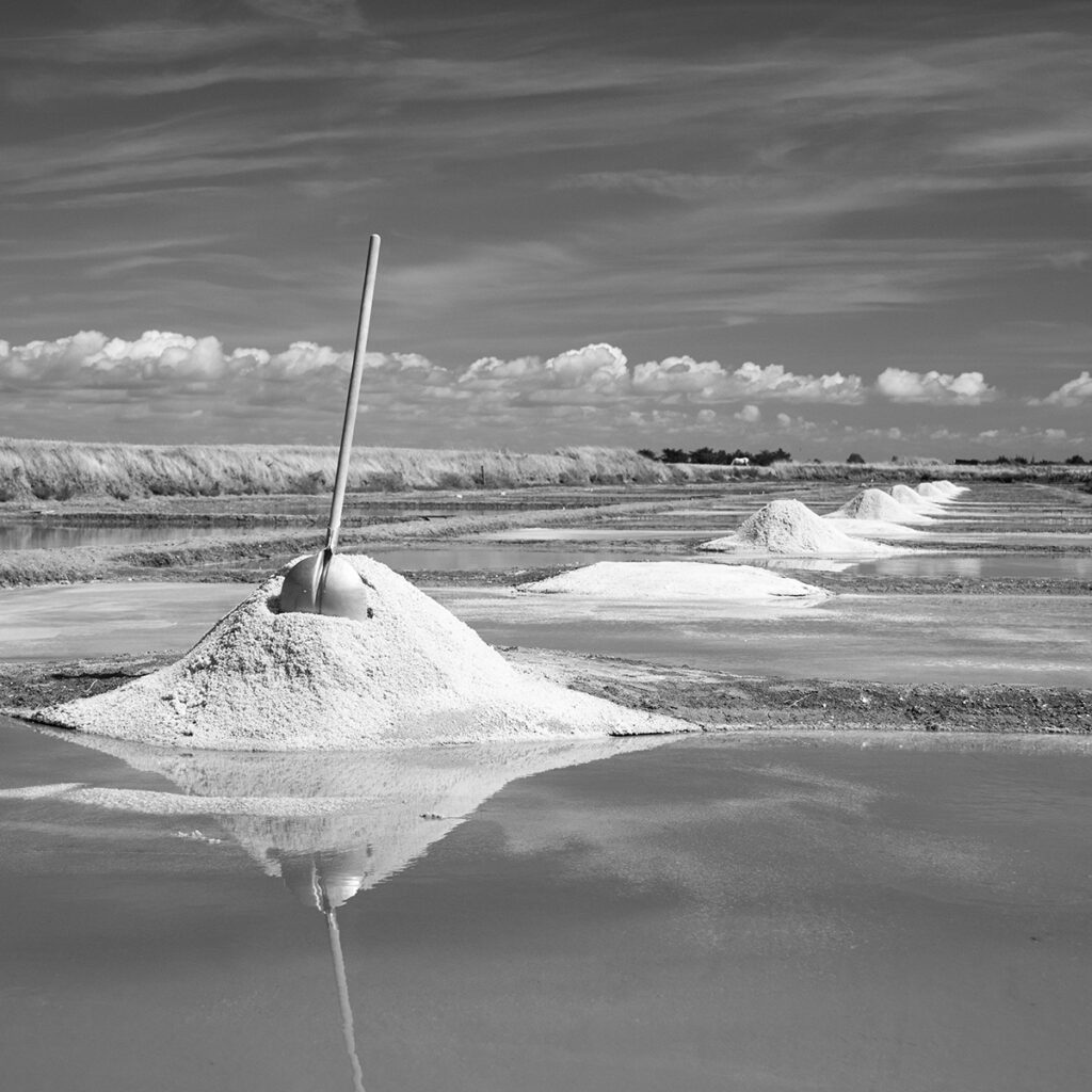 The Way of the Salt Worker - 01 - 2019 © Bruno Palisson