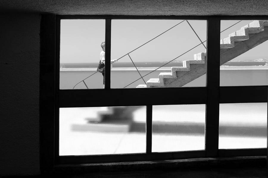 Fenêtres 02 - Escalier extérieur - 2022 © Rodolfo Franchi